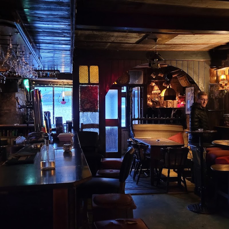 Guerin's Pub / The Kingfisher Pub