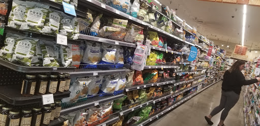 Grocery Store «Whole Foods Market», reviews and photos, 102 New Waverly Pl, Cary, NC 27518, USA