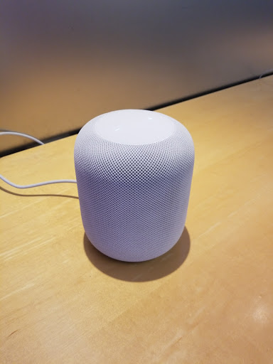 Computer Store «Apple Pasadena», reviews and photos, 54 W Colorado Blvd, Pasadena, CA 91105, USA