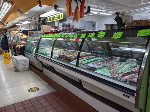 Mexican Grocery Store «Mi Ama Grocery», reviews and photos, 813 E 66th St, Richfield, MN 55423, USA