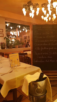 Atmosphère du Restaurant de fruits de mer Bistrot du Dôme à Paris - n°8