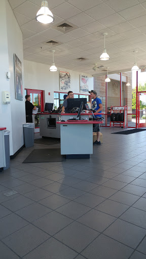 Tire Shop «Discount Tire Store - Apple Valley, MN», reviews and photos, 15102 Foliage Ave, Apple Valley, MN 55124, USA