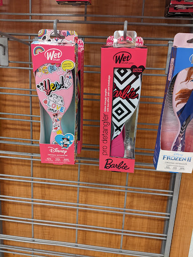 Department Store «T.J. Maxx», reviews and photos, 33 Holyoke St, Holyoke, MA 01040, USA