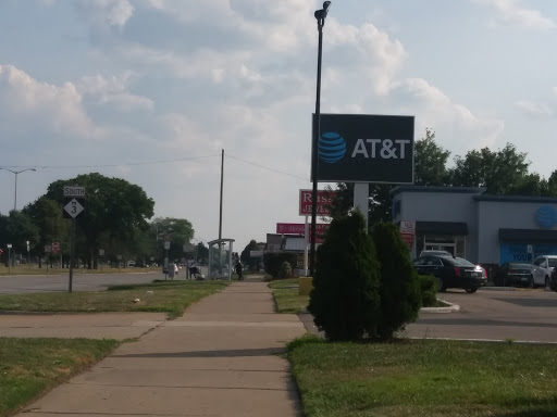 Cell Phone Store «AT&T», reviews and photos, 28835 Gratiot Ave, Roseville, MI 48066, USA
