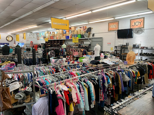 Thrift Store «The Main Place Thrift Store», reviews and photos, 1631 El Camino Real, Tustin, CA 92780, USA