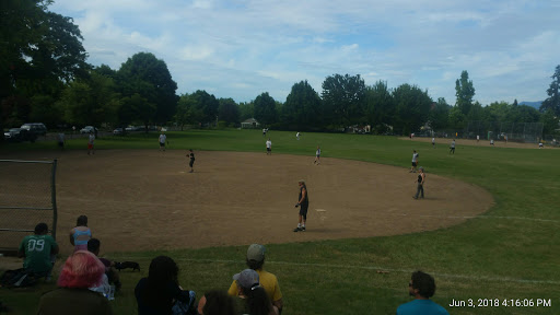 Community Center «Washington Park Community Center», reviews and photos, 2025 Washington St, Eugene, OR 97405, USA