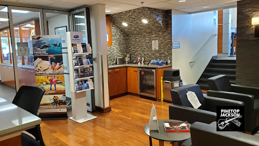Subaru Dealer «Subaru of Puyallup», reviews and photos, 720 River Rd, Puyallup, WA 98371, USA