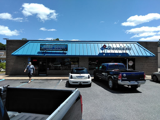 Fish store Newport News