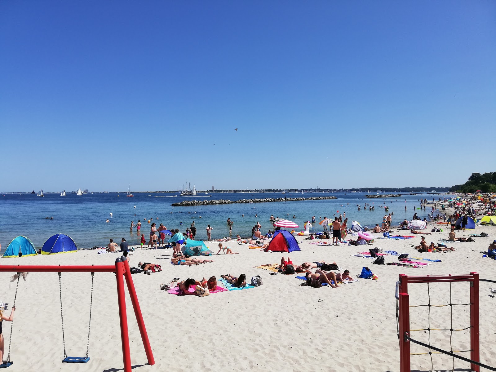 Foto van Schilksee Strandbad met meerdere lange baaien