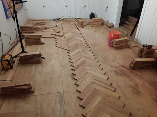 WoodGrain Hardwood Floors