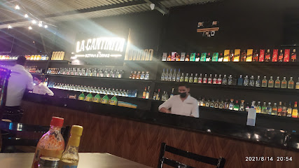 La Cantinita Bar