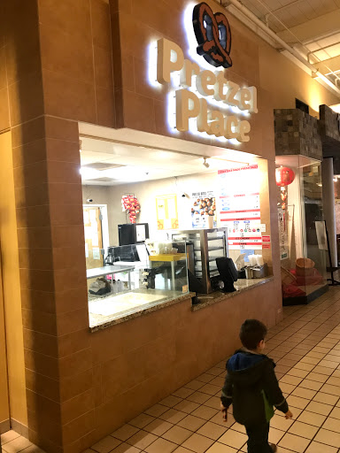 Pretzel store Fresno