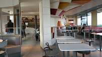 Atmosphère du Restauration rapide McDonald's à Villeneuve-sur-Lot - n°12