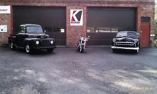 Auto Body Shop «Darien Auto Body», reviews and photos, 159 West Ave, Darien, CT 06820, USA