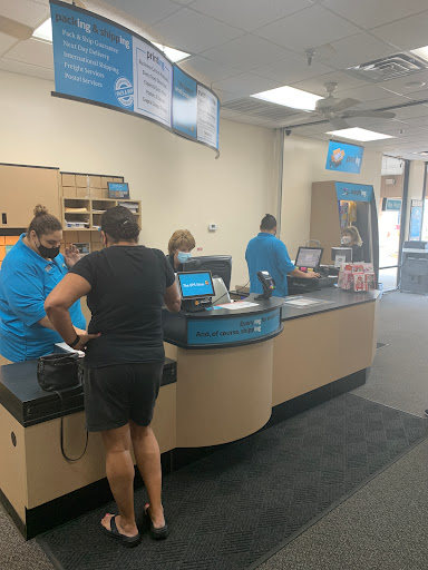 Shipping and Mailing Service «The UPS Store», reviews and photos, 35246 US Hwy 19 N, Palm Harbor, FL 34684, USA