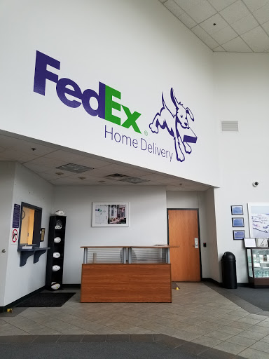 Mailing Service «FedEx Home Delivery», reviews and photos, 175 Della Ct, Carol Stream, IL 60188, USA