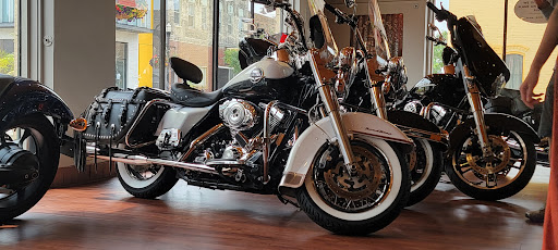 Motorcycle Dealer «Indian Motorcycle of Racine», reviews and photos, 522 6th St, Racine, WI 53403, USA