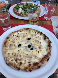 Plats et boissons du Pizzeria Le Four à Pizza à Gondrin - n°3