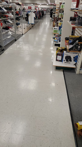 Clothing Store «Burlington Coat Factory», reviews and photos, 1025 W Patrick St, Frederick, MD 21702, USA