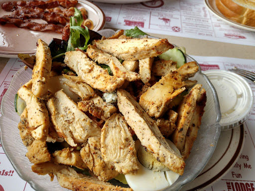 Restaurant «Leos Coney Island Davison», reviews and photos, 625 N State Rd, Davison, MI 48423, USA