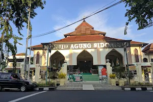 Masjid Agung Sidoarjo image