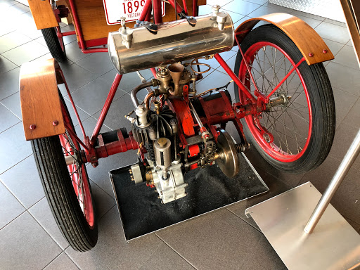 Museum «Tampa Bay Automobile Museum», reviews and photos, 3301 Gateway Centre Blvd, Pinellas Park, FL 33782, USA