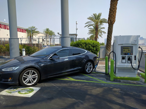 Electric vehicle charging station Paradise