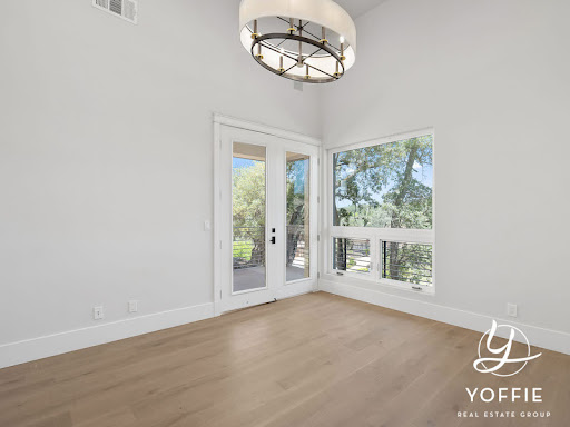 Yoffie Real Estate Group image