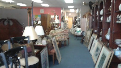 Thrift Store «Angels Attic Upscale Resale», reviews and photos, 1635 W Northwest Hwy, Grapevine, TX 76051, USA