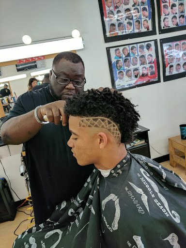 Barber Shop «New York Style Barber Shop», reviews and photos, 656 Beal Pkwy NW # A, Fort Walton Beach, FL 32547, USA