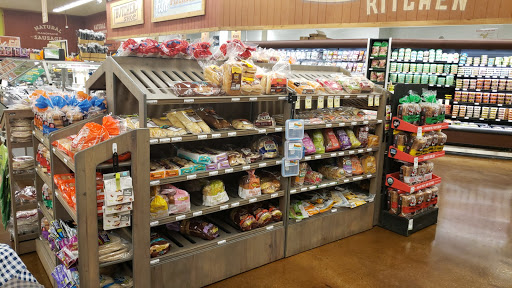 Grocery Store «Fresh Thyme Farmers Market- Town & Country», reviews and photos, 13957 Manchester Rd, Ballwin, MO 63011, USA