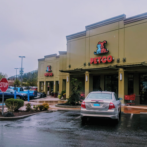 Petco Animal Supplies, 975 NW Gilman Blvd E, Issaquah, WA 98027, USA, 