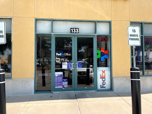 Print Shop «FedEx Office Print & Ship Center», reviews and photos, 2160 N Coit Rd #133, Richardson, TX 75080, USA