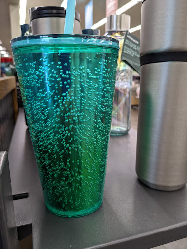 Supermarket «Hy-Vee», reviews and photos, 901 S 4th St, Clinton, IA 52732, USA