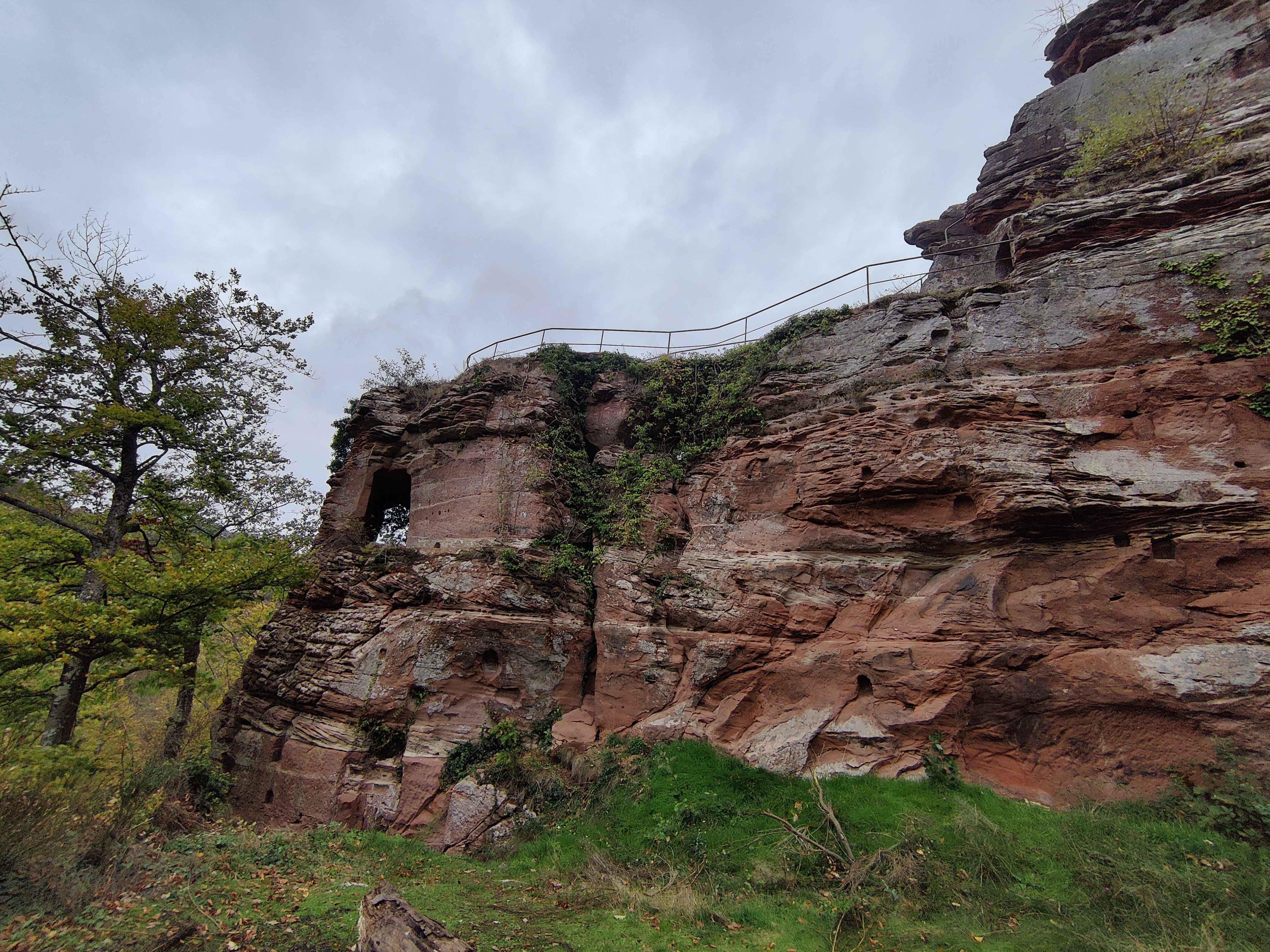 Photo n° 16 de l'avis de Pfalz.o fait le 07/11/2022 à 22:00