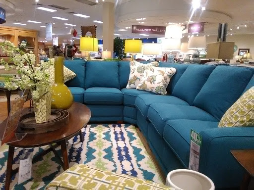 Furniture Store «La-Z-Boy Furniture Galleries», reviews and photos, 5330 E Southport Rd, Indianapolis, IN 46237, USA