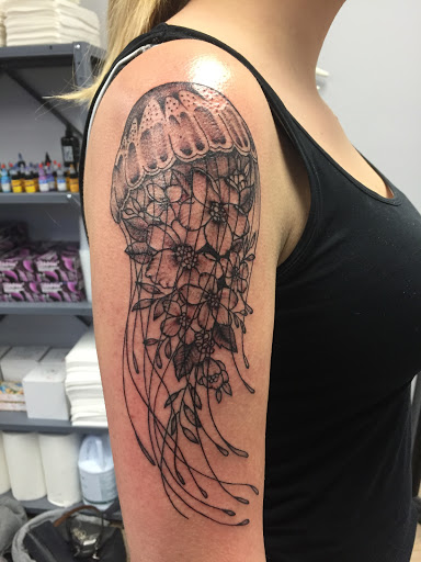 Tattoo Shop «Pink Raven Tattoos», reviews and photos, 219 Broadway #4, Saratoga Springs, NY 12866, USA