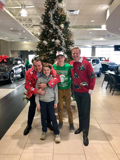 Car Dealer «Wickstrom Chrysler Jeep Dodge Ram», reviews and photos, 660 W Northwest Hwy, Barrington, IL 60010, USA