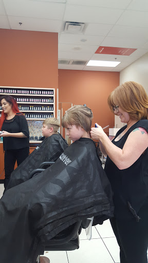 Hair Salon «Hair Cuttery», reviews and photos, 15441 US-441, Eustis, FL 32726, USA