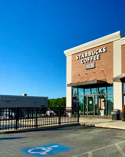 Starbucks, 4816 Edgmont Ave, Brookhaven, PA 19015, USA, 