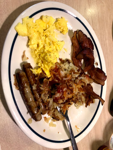 Shopping Mall «Town & Country Shopping Center», reviews and photos, 2615 N Kansas Expy, Springfield, MO 65803, USA