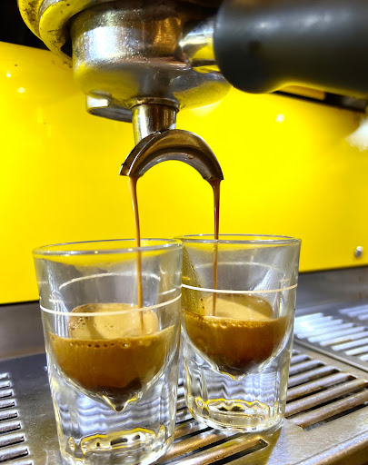 Coffee Shop «Caffe Amouri Coffee Roaster», reviews and photos, 107 Church St NE, Vienna, VA 22180, USA