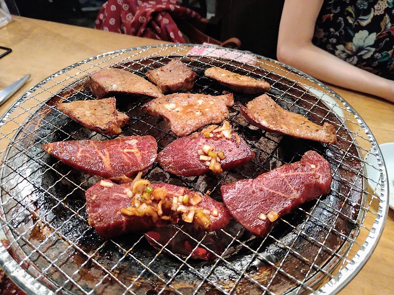 ホルモン本舗 昭和館 調布本店