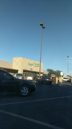 Grocery Store «Super 1 Foods of Shreveport», reviews and photos, 2640 Waggoner Ave, Shreveport, LA 71108, USA