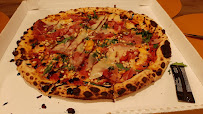 Plats et boissons du Pizzeria Adelia Pizza à Antibes - n°2