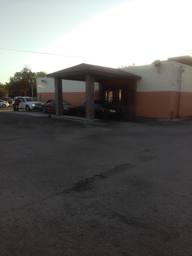 Liquor Store «8th Street Liquor», reviews and photos, E 8th St, Jacksonville, FL 32206, USA