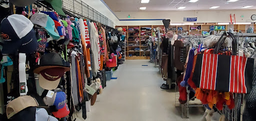 Thrift Store «St Vincent», reviews and photos, 310 Central Ave N, Kent, WA 98032, USA