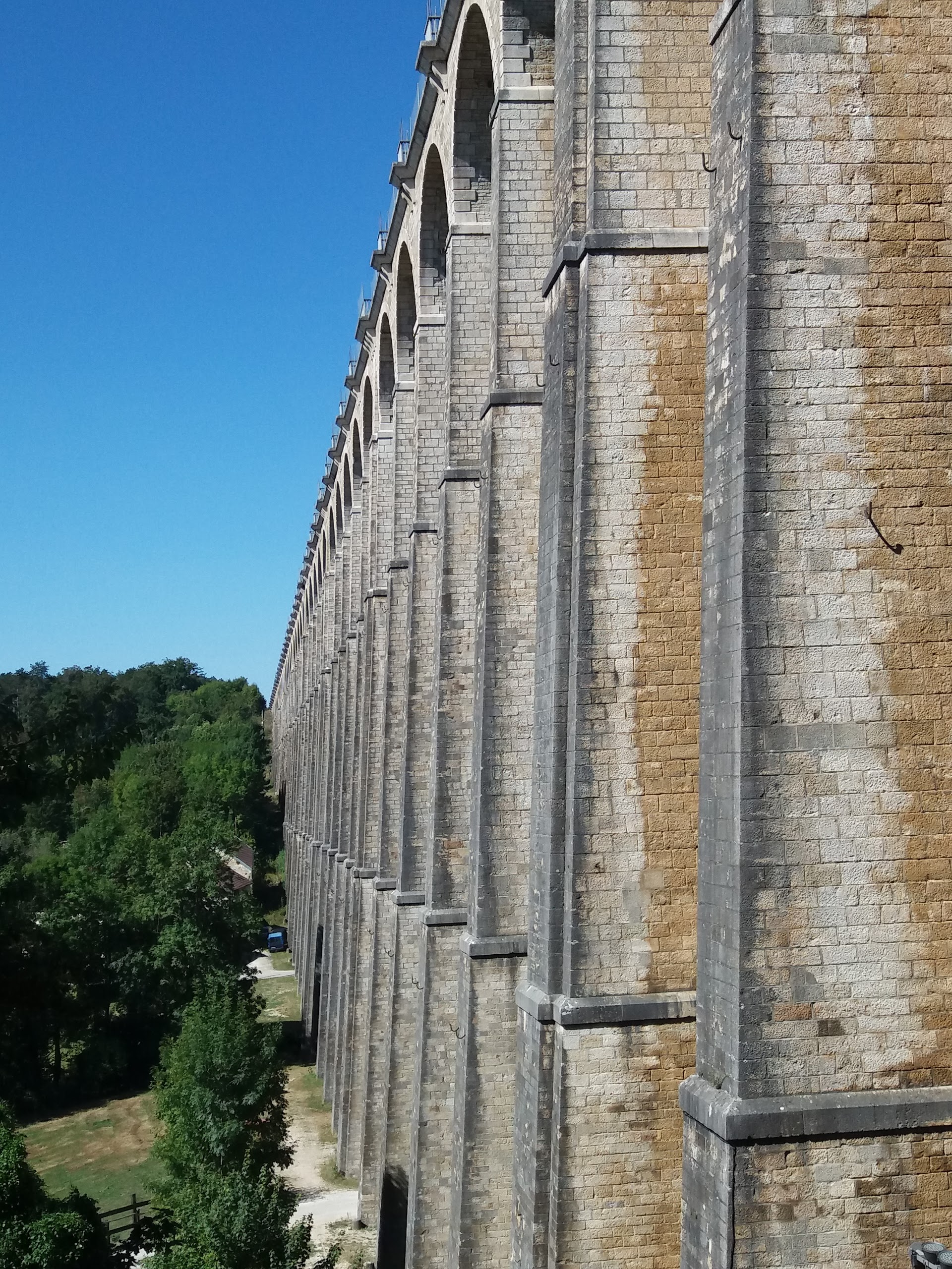 Photo n° 3 de l'avis de Letechnicien.o fait le 20/09/2016 à 05:34