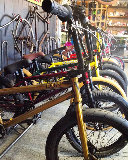 Bicycle Store «Chip-N-Dale BMX», reviews and photos, 1240 Monmouth Rd, Mt Holly, NJ 08060, USA
