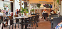 Atmosphère du Restaurant Le Mistral à Saintes-Maries-de-la-Mer - n°1